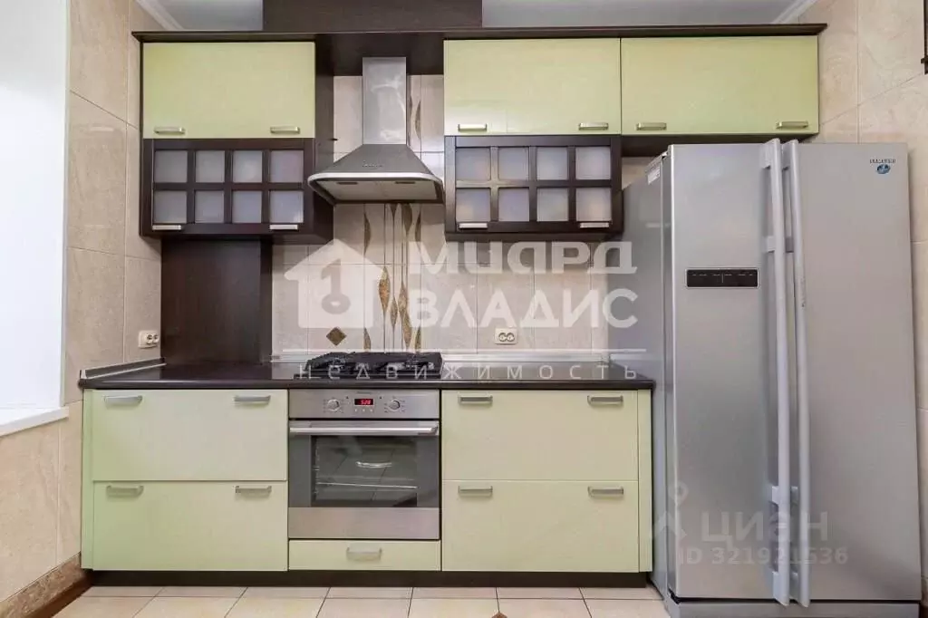 4-к кв. Омская область, Омск ул. Гусарова, 13 (97.6 м) - Фото 1