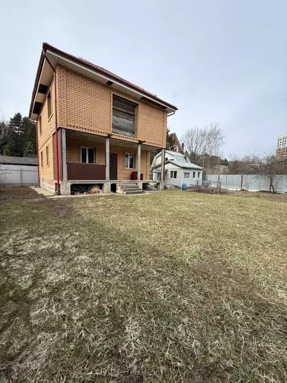 Дом в Москва Химический Факультет МГУ СНТ, 15 (180 м) - Фото 1