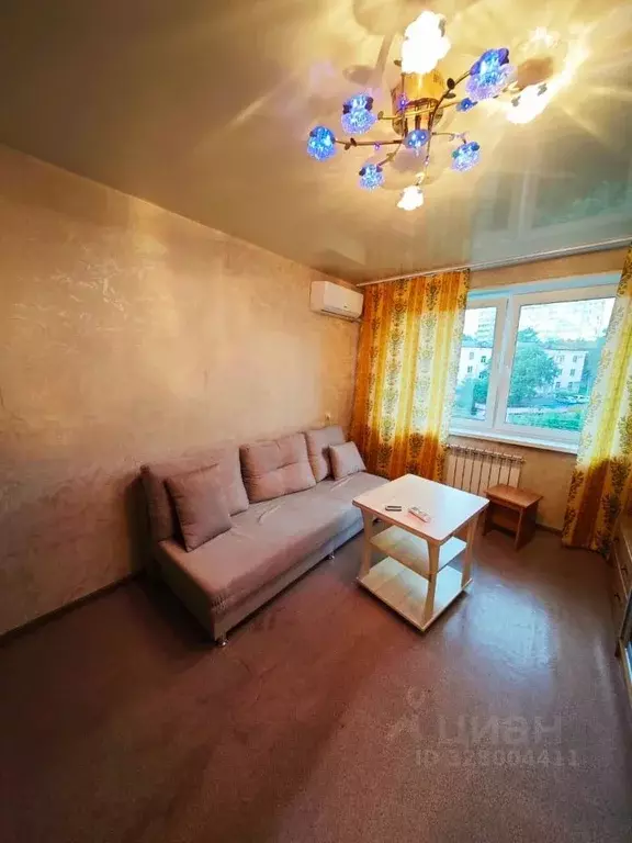 Студия Приморский край, Владивосток ул. Надибаидзе, 28 (24.0 м) - Фото 1