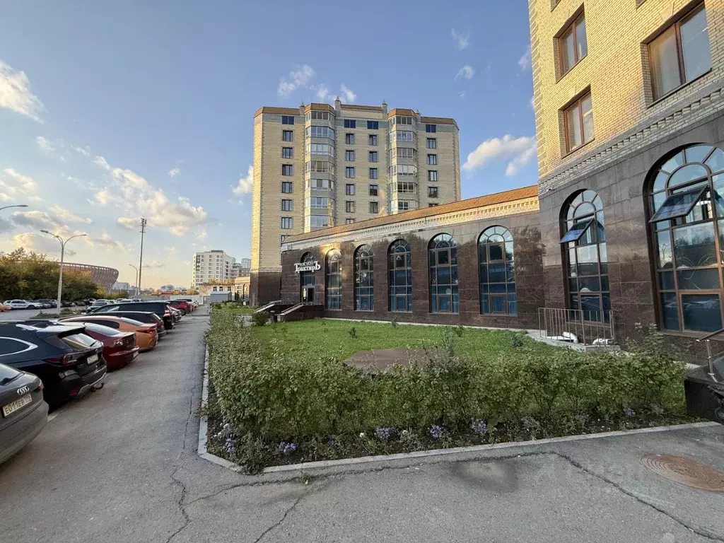 Торговая площадь в Свердловская область, Екатеринбург ул. Розы ... - Фото 2