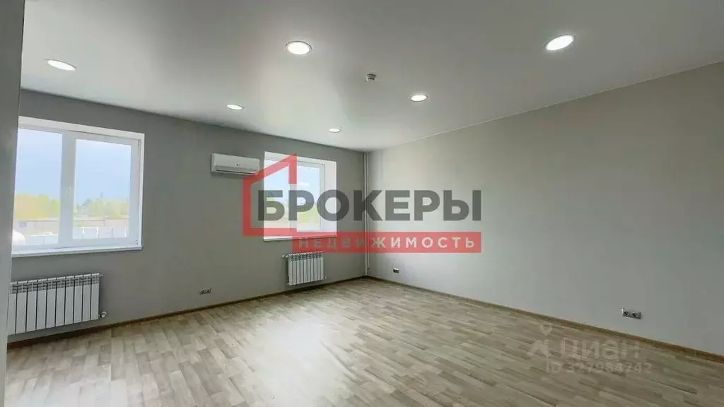 Офис в Севастополь ш. Фиолентовское, 1/8А (37 м) - Фото 2