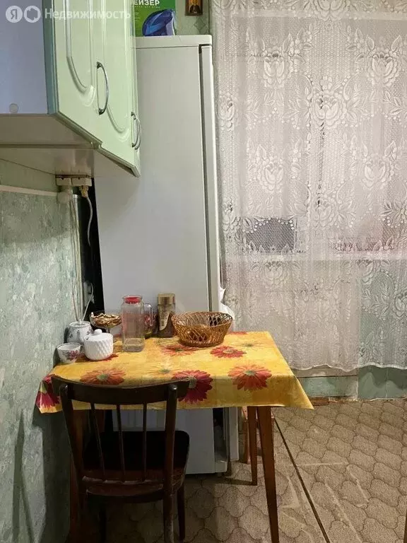 3-комнатная квартира: Нижний Новгород, улица Чаадаева, 52 (62 м) - Фото 1