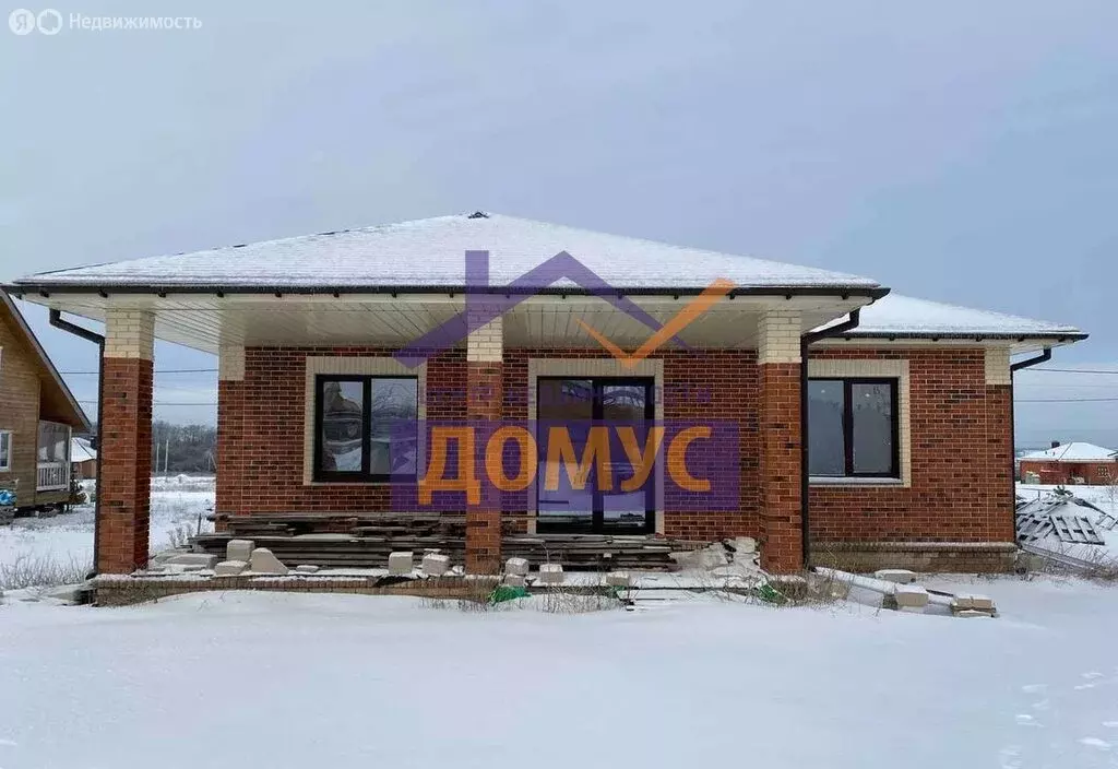 Дом в село Стрелецкое, улица Рыжкова (121.3 м) - Фото 1