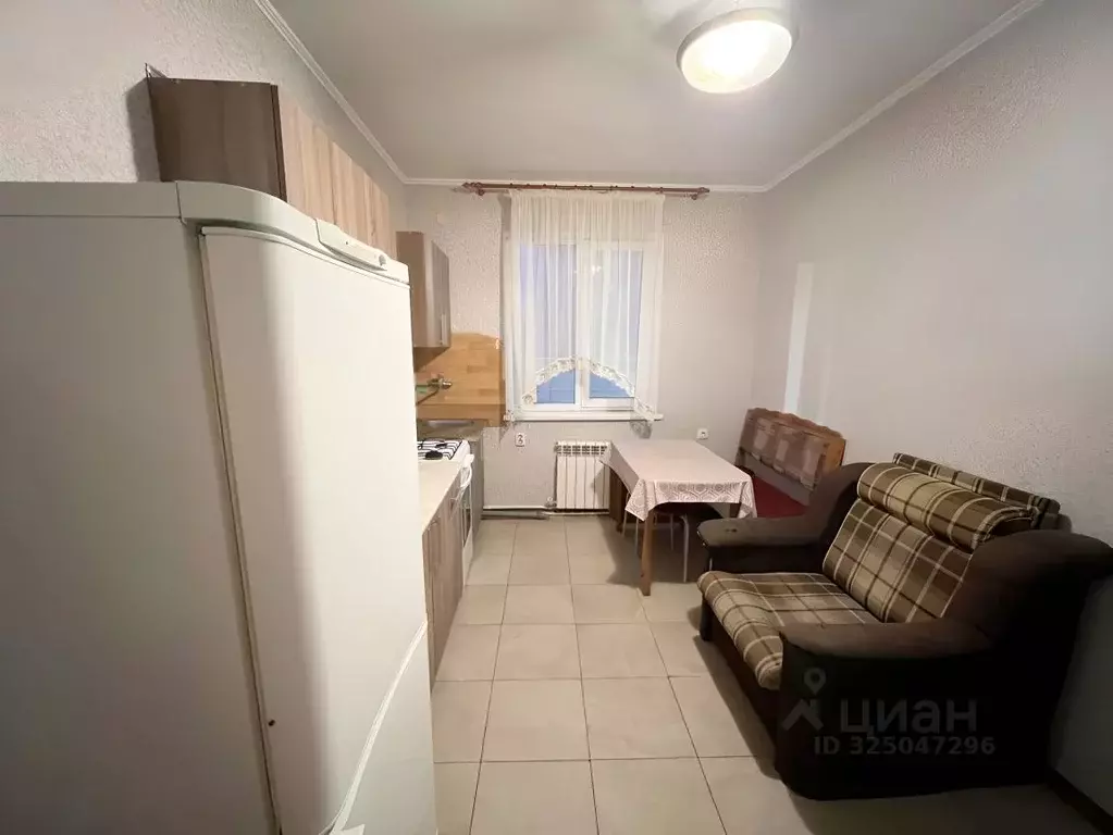 Дом в Краснодарский край, Новороссийск ул. Снайпера Рубахо, 98 (100 м) - Фото 2