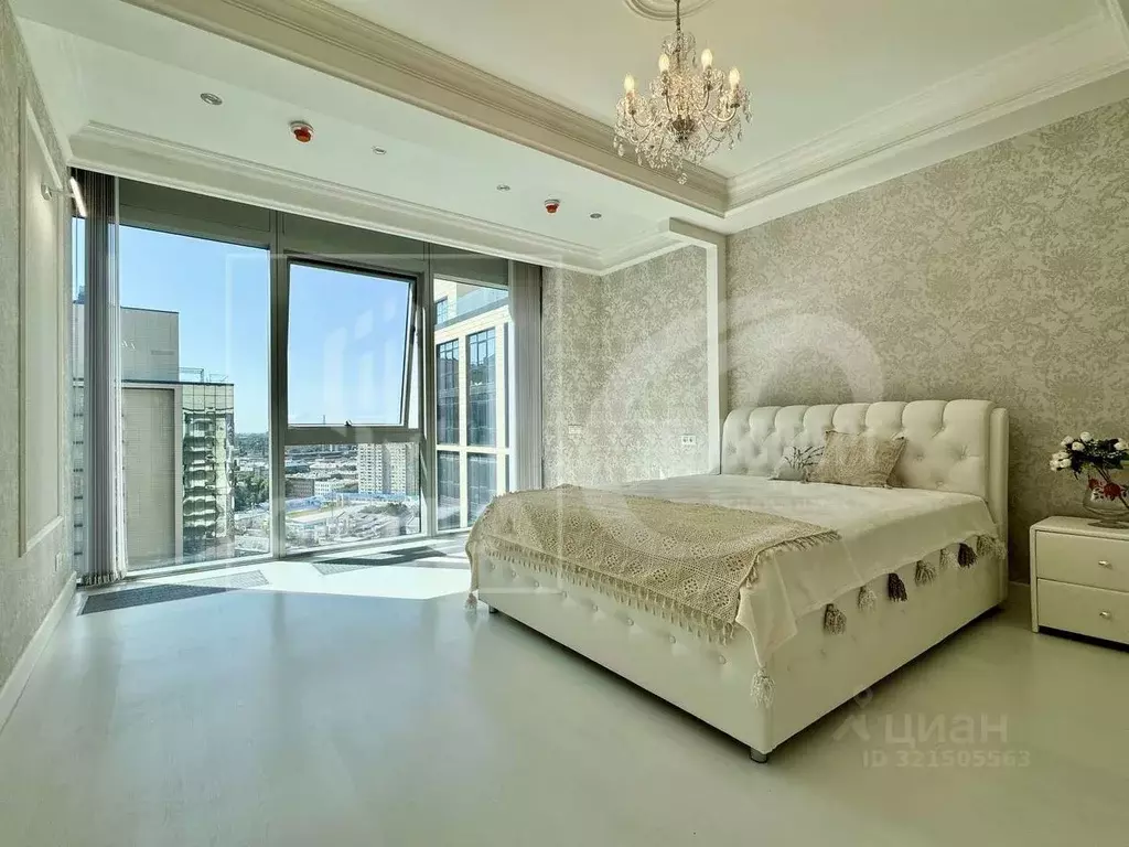 3-к кв. Воронежская область, Воронеж ул. Куколкина, 18 (110.0 м) - Фото 1