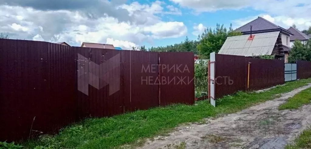 Дом в Тюменская область, Тюмень Надежда-3 СНТ, ул. Сливовая, 202 (18 ... - Фото 0