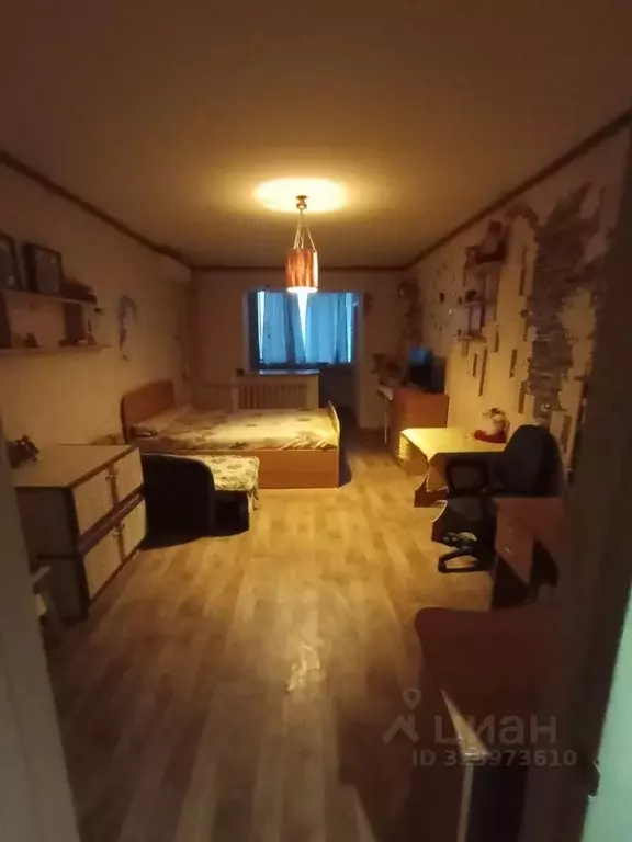 Свободной планировки кв. Крым, Евпатория ул. 9 Мая, 67А (52.5 м) - Фото 1