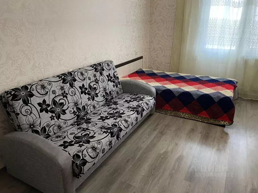 Студия Кировская область, Киров ул. Ивана Попова, 62 (32.0 м) - Фото 0