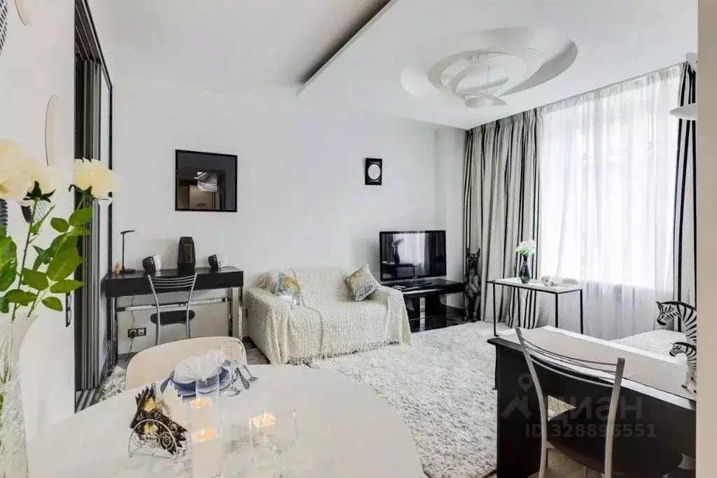 2-к кв. Москва Кутузовский просп., 26К1 (36.0 м) - Фото 0