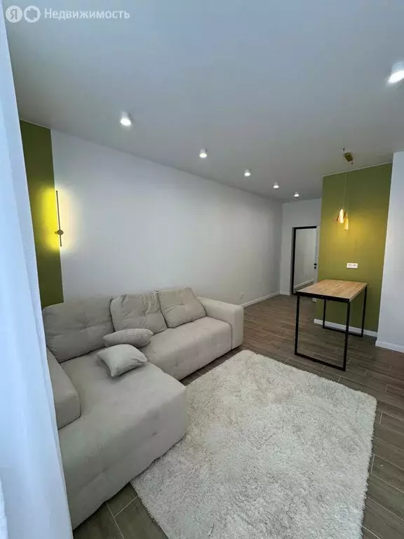 Квартира-студия: Ростов-на-Дону, Привокзальная площадь, 3 (27.5 м) - Фото 1