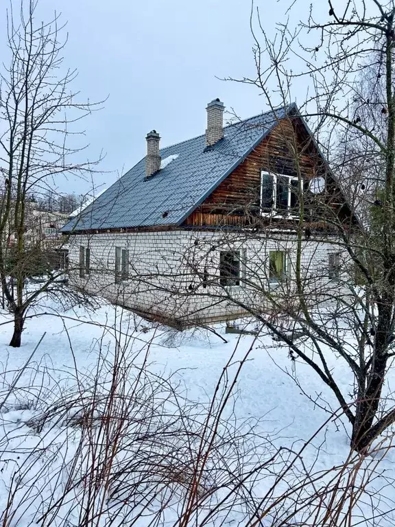 Дом в Ленинградская область, Выборгский район, Рощино пгт ул. ... - Фото 1