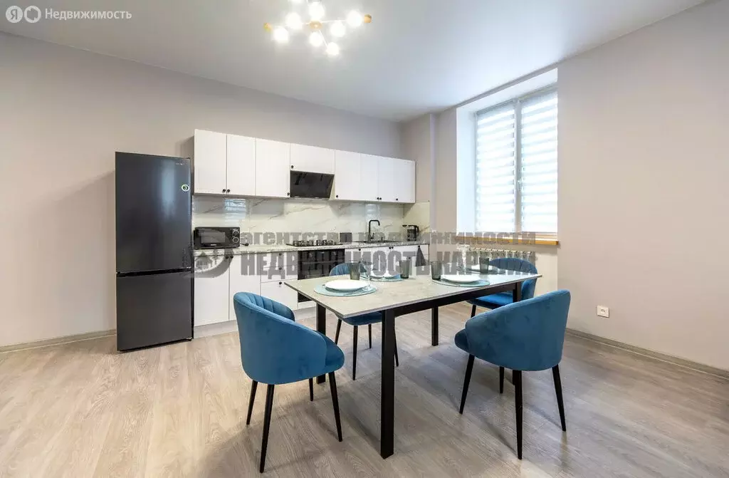 2-комнатная квартира: Петрозаводск, улица Коммунистов, 3 (60.07 м) - Фото 1