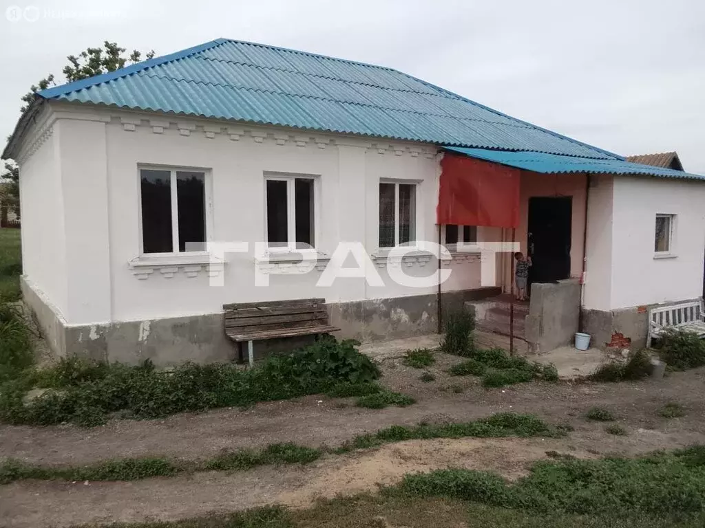 Дом в Староникольское, улица Веры Чуркиной, 90 (77 м) - Фото 1