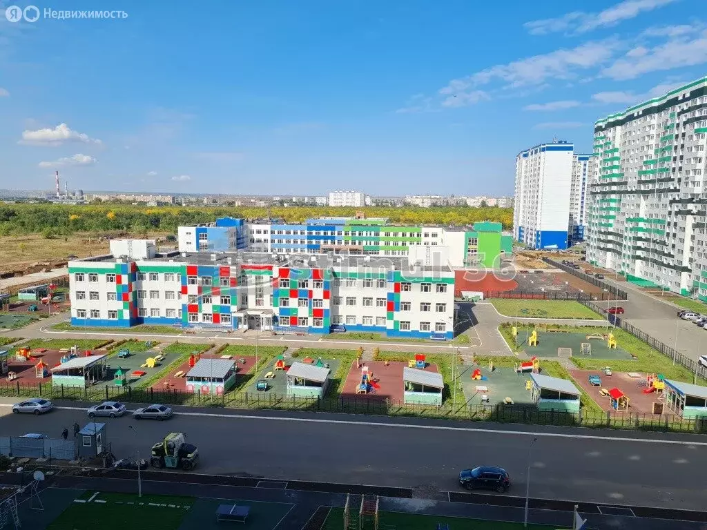 3-комнатная квартира: Оренбург, улица Рокоссовского, 3 (63.9 м) - Фото 1