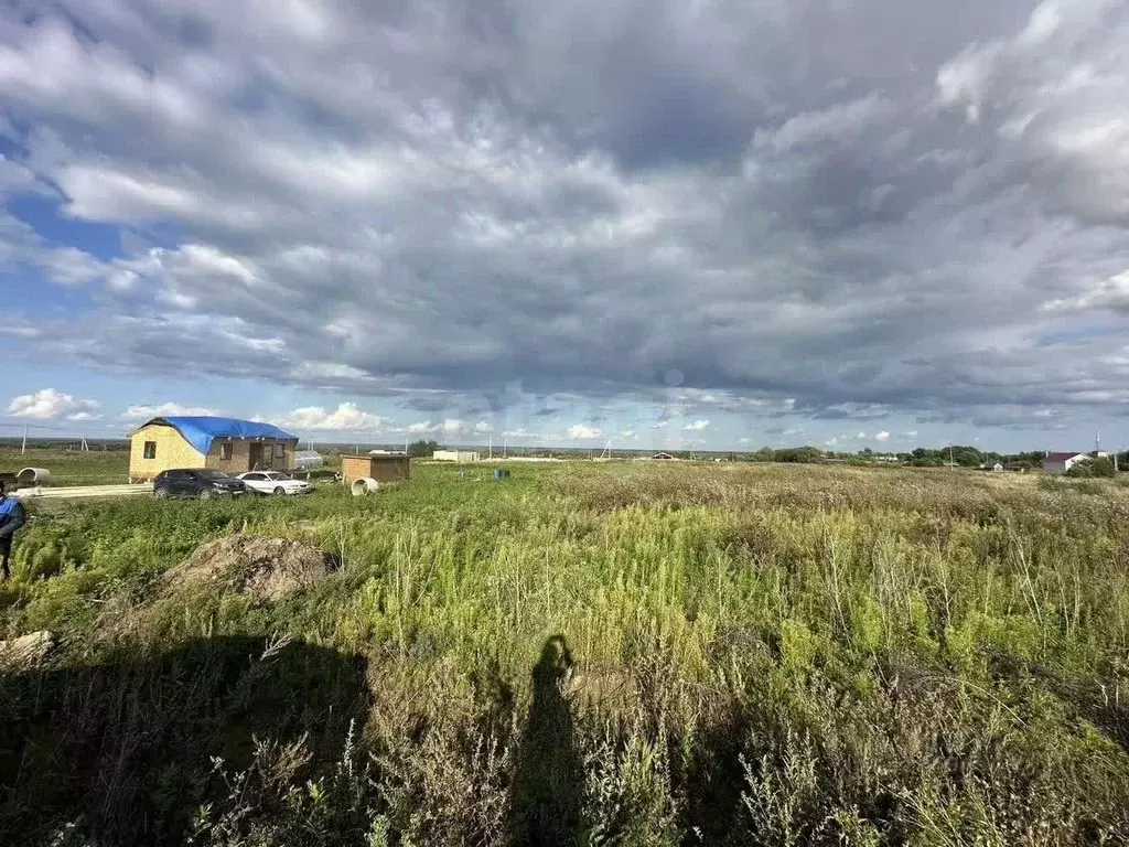 Участок в Вологодская область, пос. Васильевское ул. Рабочая, 7 (15.4 ... - Фото 1