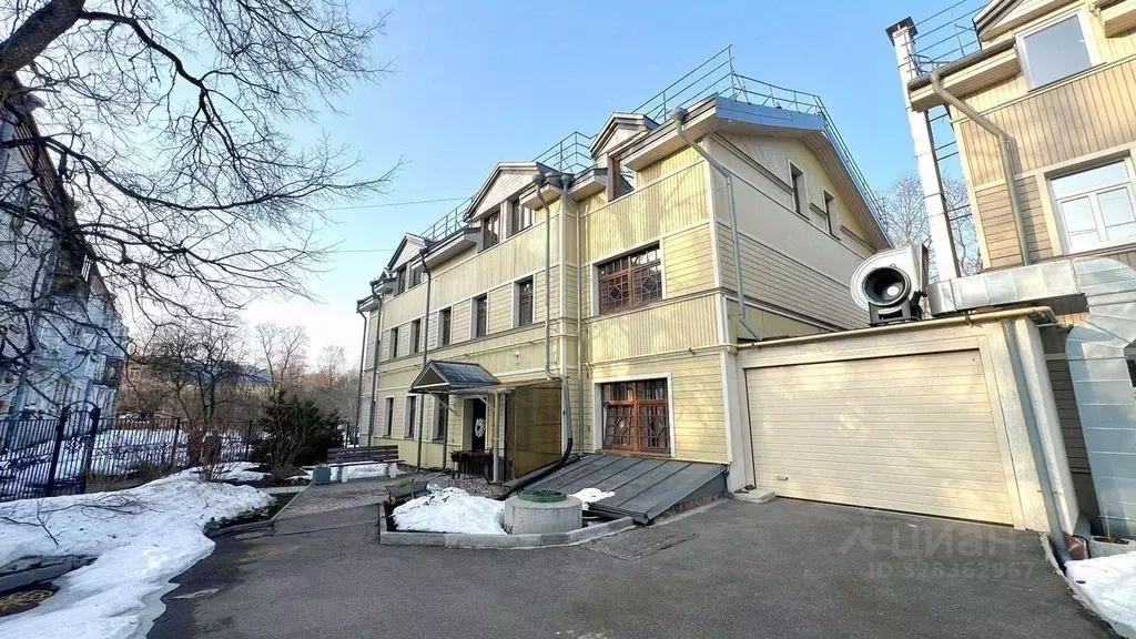 3-к кв. Санкт-Петербург, Санкт-Петербург, Павловск Песчаный пер., 9 ... - Фото 0