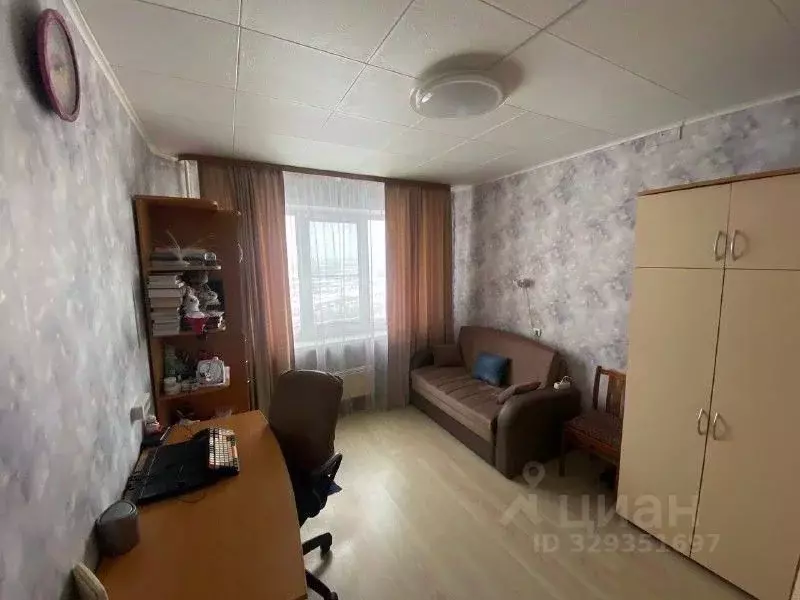 4-к кв. Кировская область, Киров Ульяновская ул., 2 (87.4 м) - Фото 1