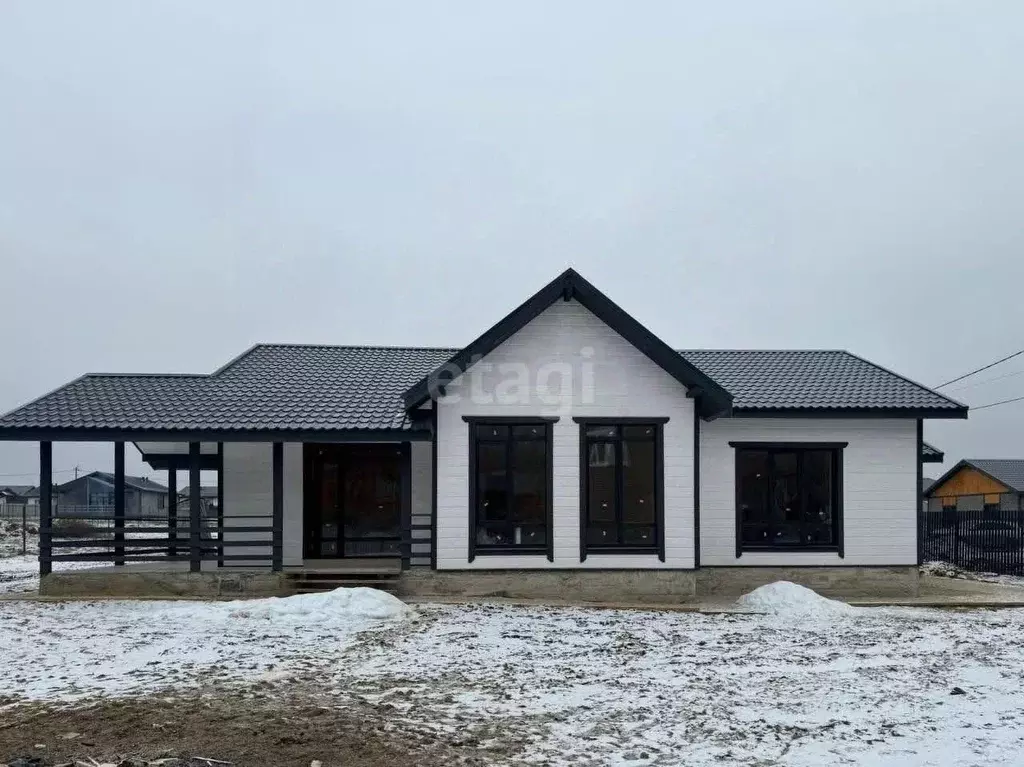 Дом в Калужская область, Жуковский район, Чубарово с/пос, д. Нара  ... - Фото 2