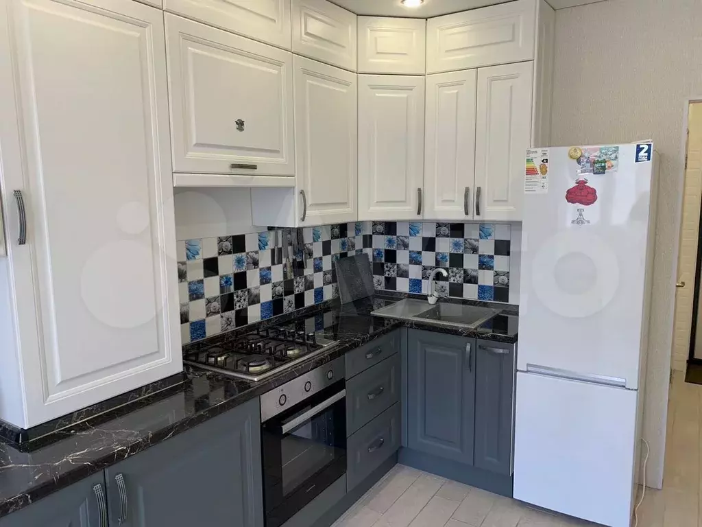 1-к. квартира, 40 м, 3/5 эт. - Фото 0