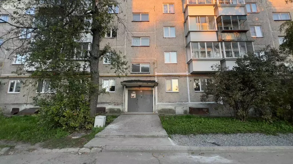 1-комнатная квартира: Ревда, улица Цветников, 8 (25.4 м) - Фото 2