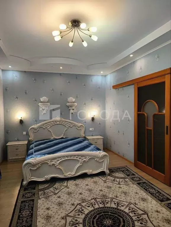 2-к кв. Новосибирская область, Новосибирск Советская ул., 17А (80.0 м) - Фото 0