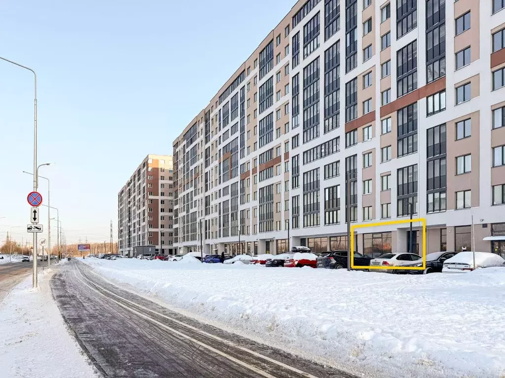 Помещение свободного назначения в Ленинградская область, Кудрово г. ... - Фото 1