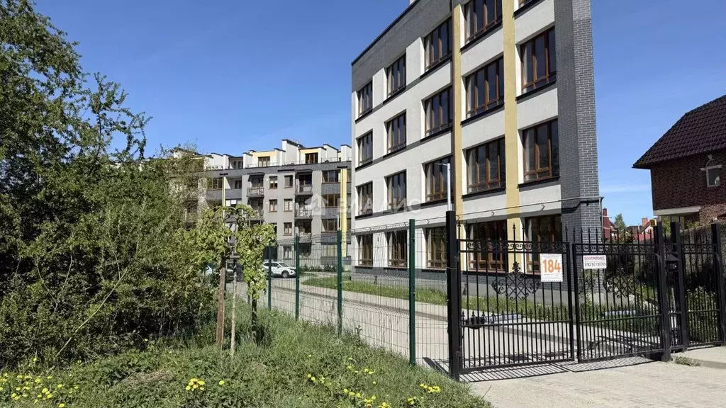 3-к кв. Калининградская область, Калининград ул. Михаила Светлова, 16 ... - Фото 1