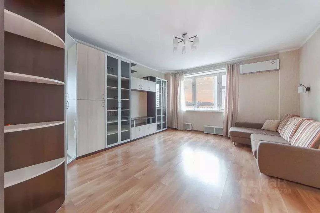 Квартира, 3 комнаты, 93.3 м - Фото 0