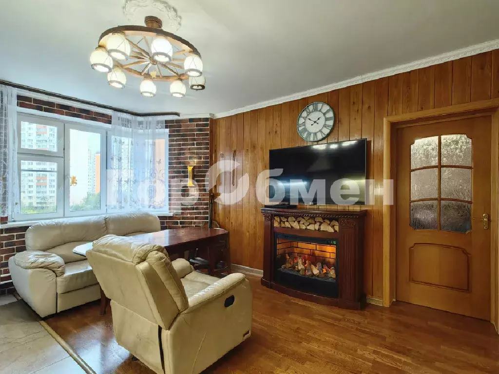 Продается 3-комнатная квартира - Фото 1