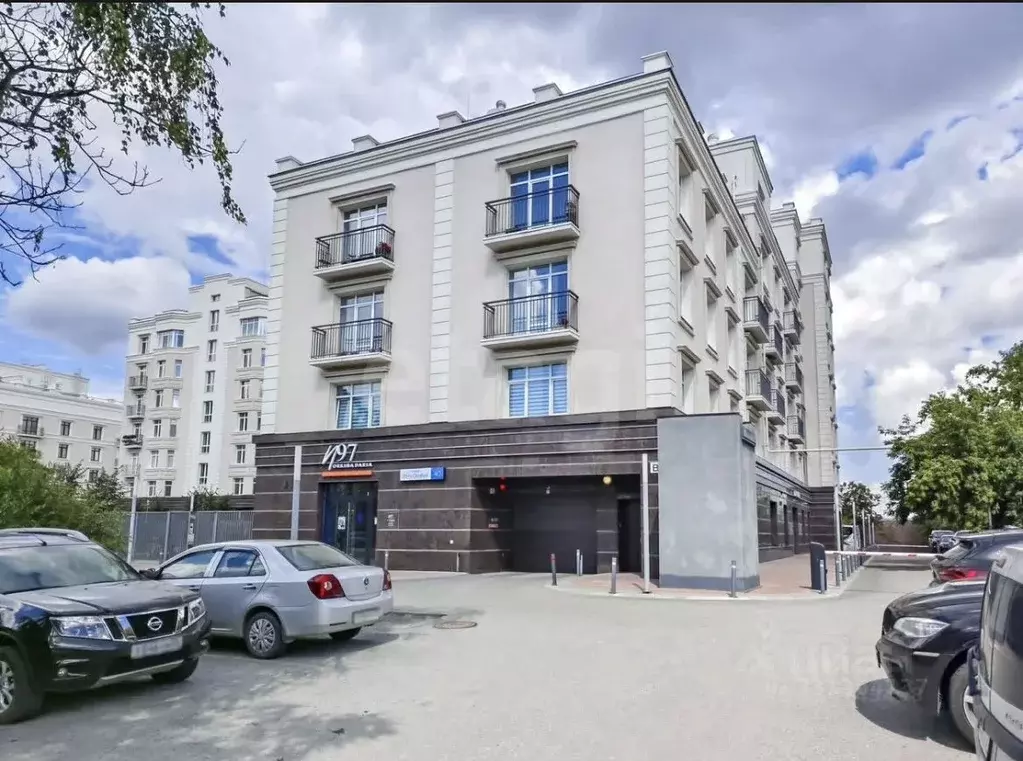 Гараж в Тюменская область, Тюмень ул. 25 Октября, 40 (16 м) - Фото 1