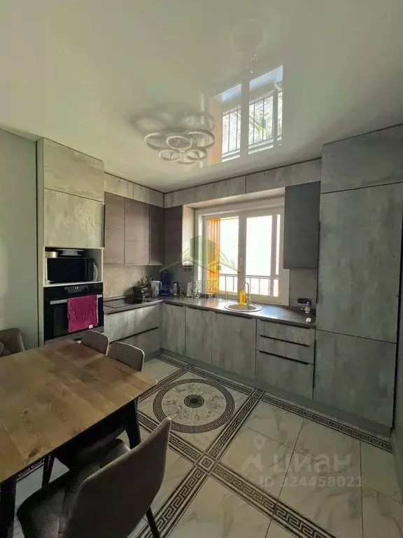 2-к кв. Бурятия, Улан-Удэ ул. Павлова, 64А (60.8 м) - Фото 2