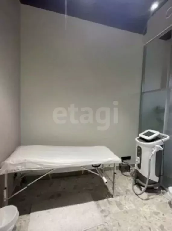 Офис в Крым, Симферополь ул. Набережная имени 60-летия СССР (55 м) - Фото 2