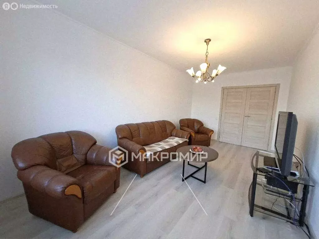 3-комнатная квартира: Виллозское городское поселение, посёлок ... - Фото 2