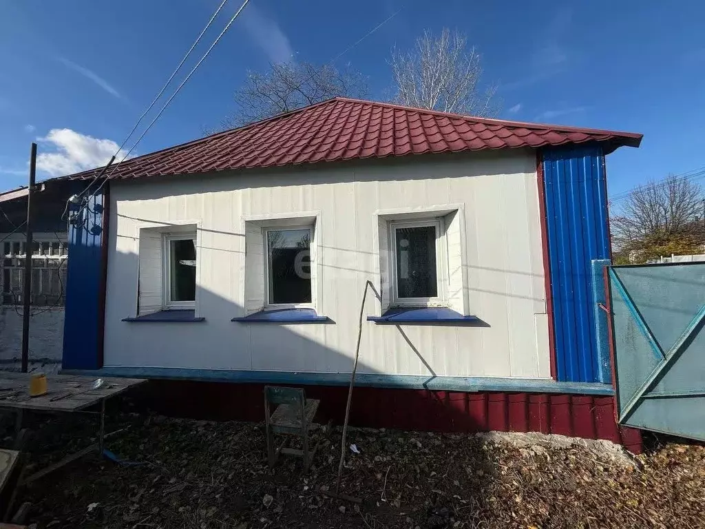 Дом в Белгородская область, Валуйский муниципальный округ, с. ... - Фото 0