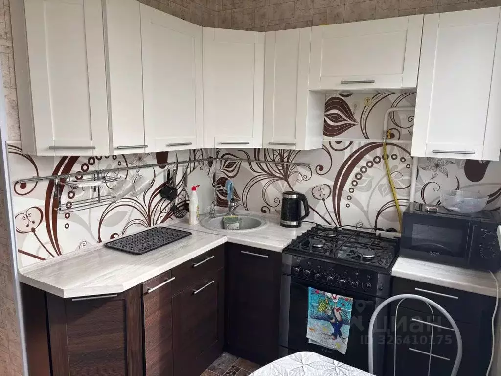 Студия Ленинградская область, Кингисепп ул. Жукова, 12а (31.0 м) - Фото 1