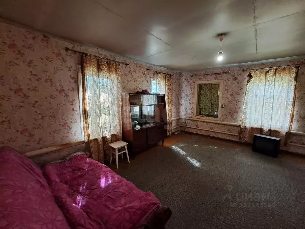 Дом в Саратовская область, Балашовский район, Родничковское ... - Фото 1