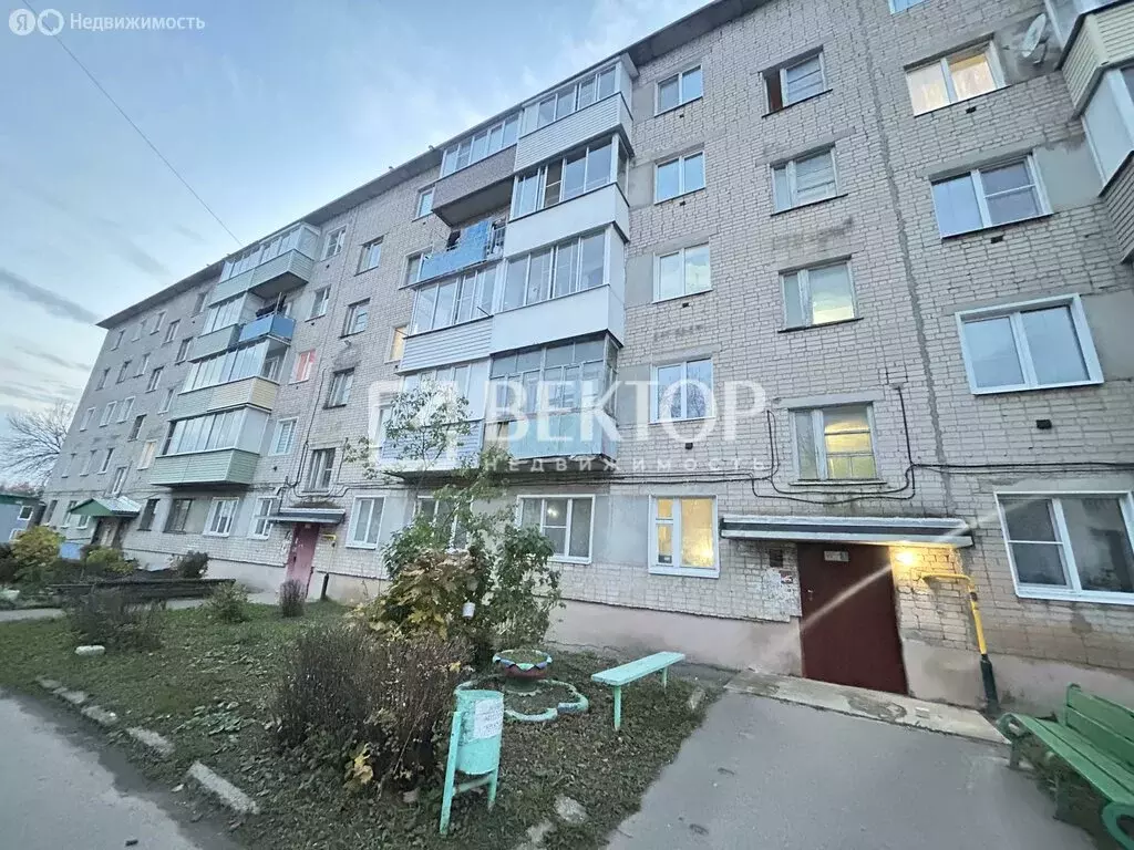 3-комнатная квартира: Тейково, Социалистическая улица, 2 (50.2 м) - Фото 0