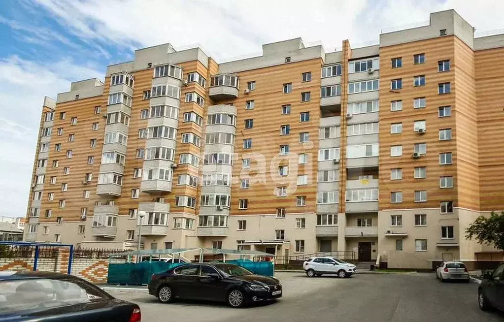 3-к. квартира, 96,4 м, 3/9 эт. - Фото 1