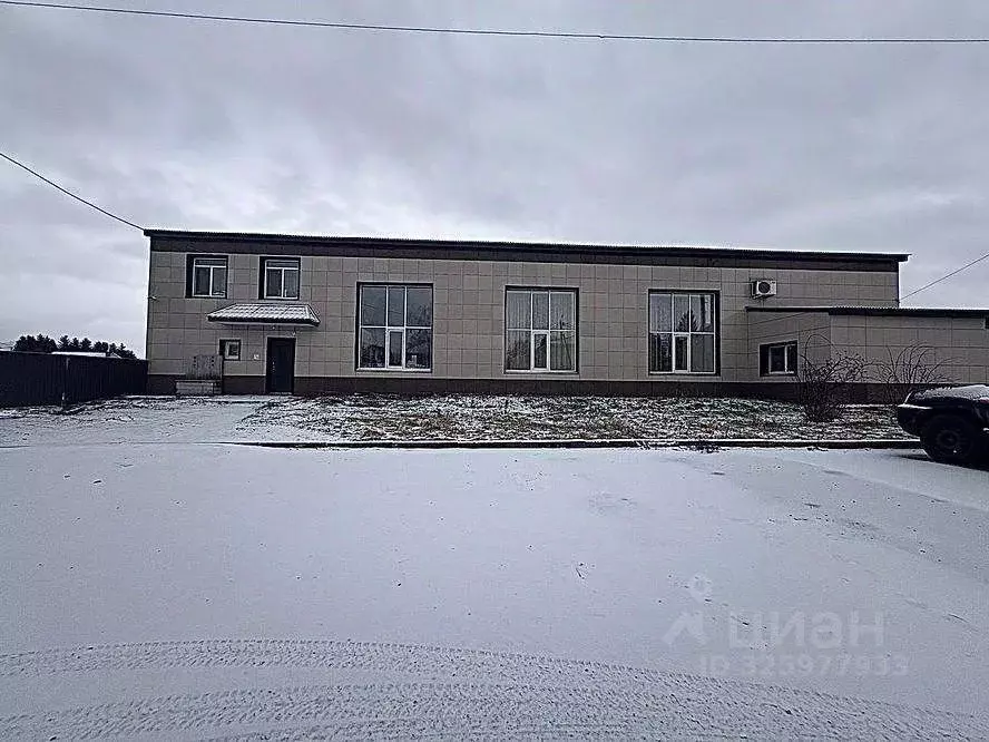 Помещение свободного назначения в Татарстан, с. Муслюмово ул. ... - Фото 1