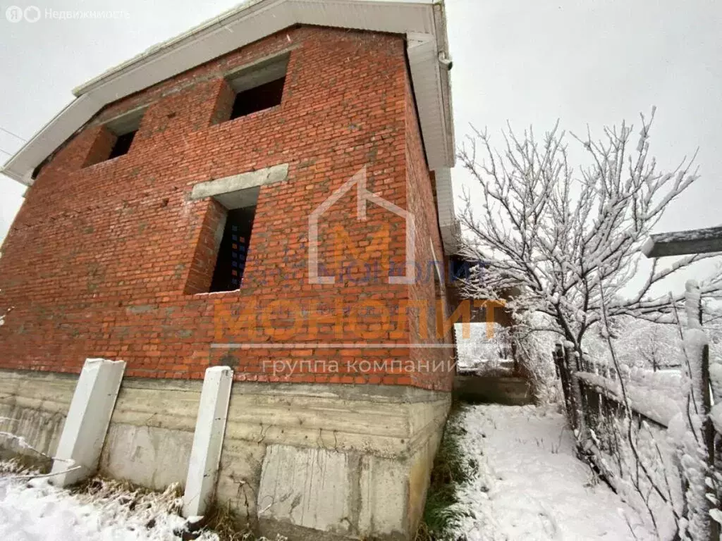 Дом в Саратовская, улица Горького (170 м) - Фото 1