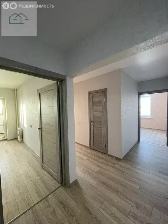 3-комнатная квартира: Воронеж, Ленинградская улица, 28 (80.4 м) - Фото 1