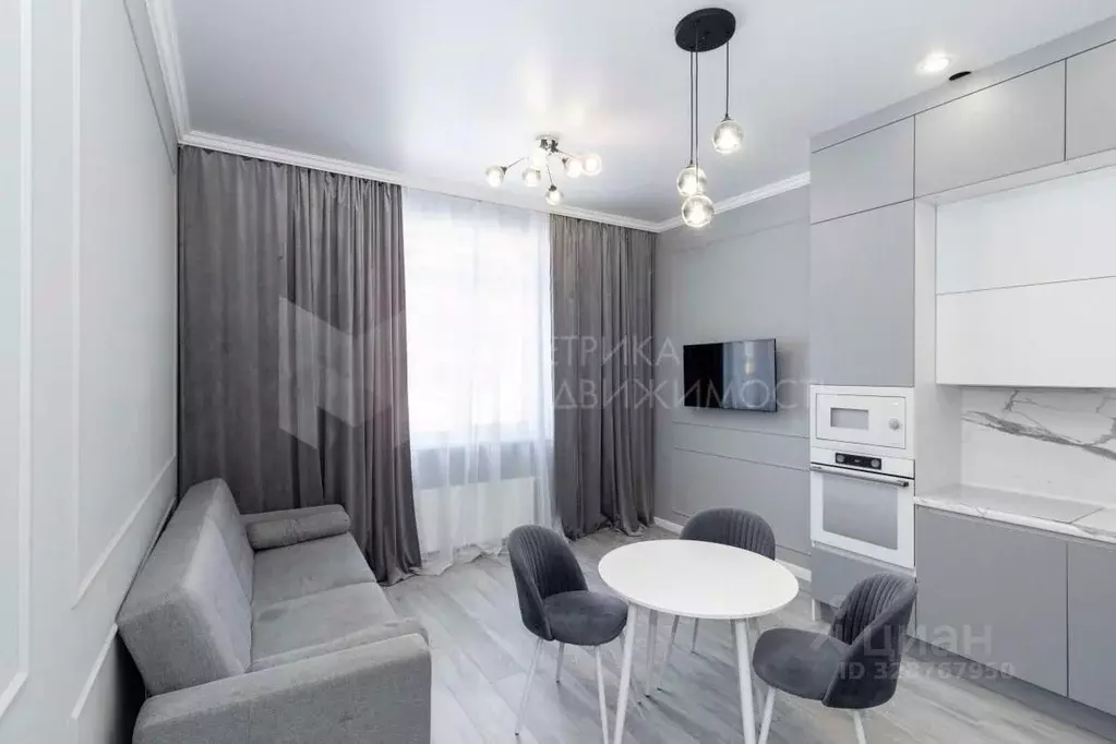 1-к кв. Тюменская область, Тюмень ул. Фармана Салманова, 14 (43.0 м) - Фото 2