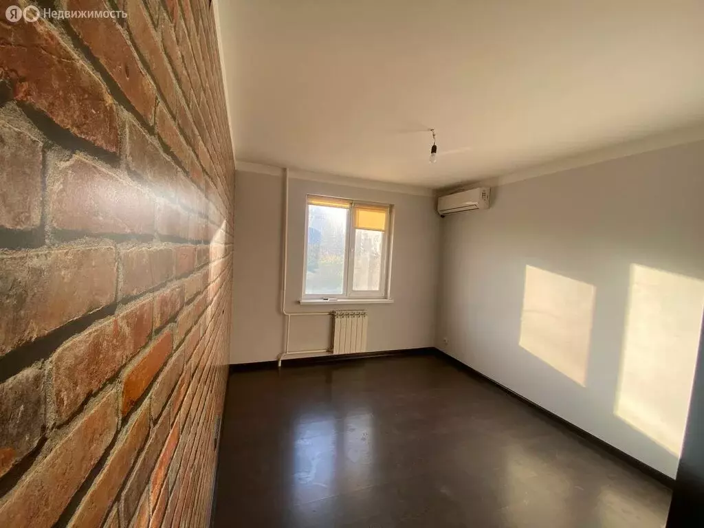 2-комнатная квартира: Краснодар, улица Красных Партизан, 248 (47 м) - Фото 2