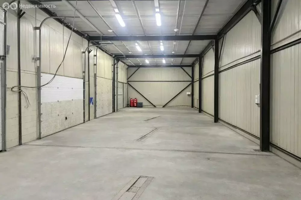 Склад (950 м) - Фото 1