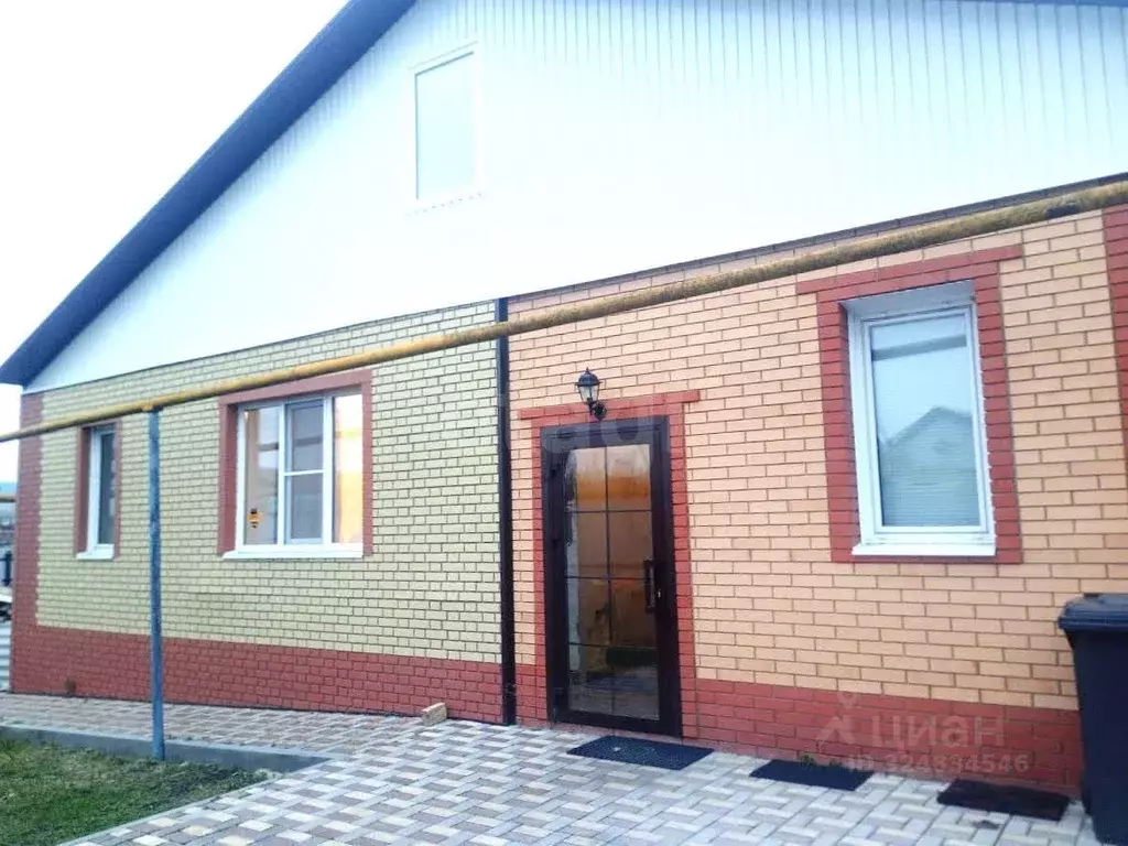 Дом в Белгородская область, Поселок Чернянка городское поселение, ... - Фото 1