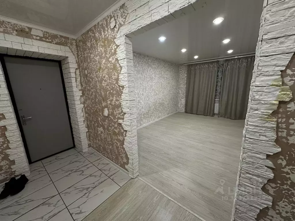 3-к кв. Калужская область, Калуга ул. Суворова, 183 (58.5 м) - Фото 1