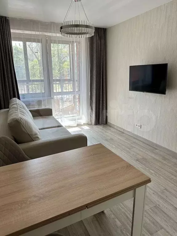 1-к. квартира, 41 м, 3/15 эт. - Фото 0