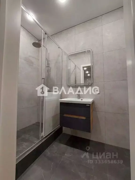 2-к кв. Бурятия, Улан-Удэ просп. 50-летия Октября, 2/1 (74.6 м) - Фото 1