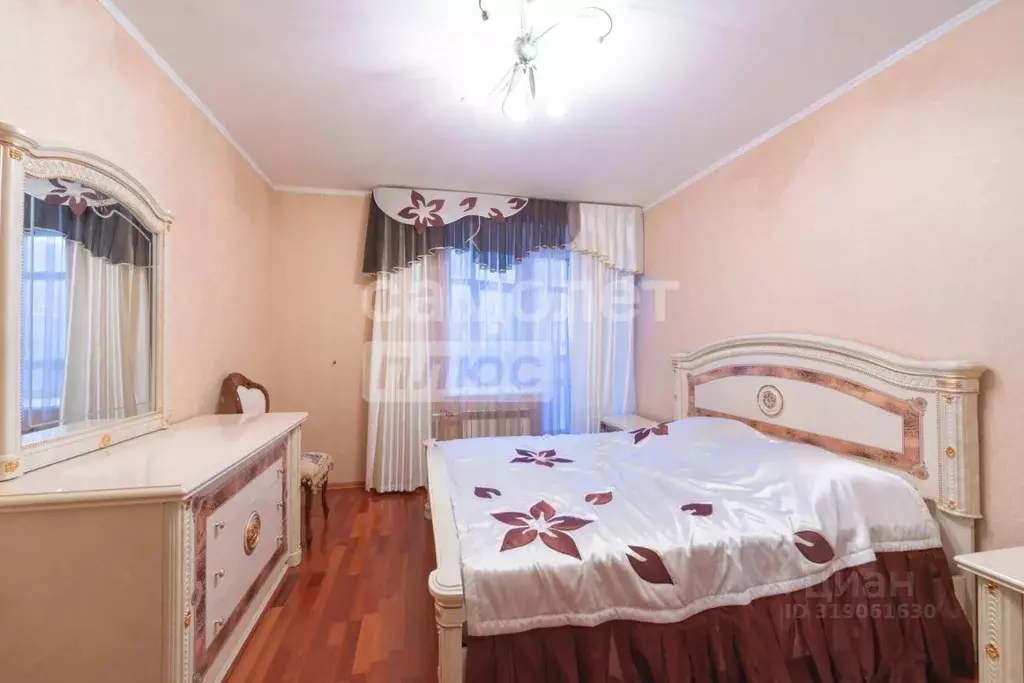 3-к кв. Пермский край, Пермь ул. 25 Октября, 72 (108.7 м) - Фото 2