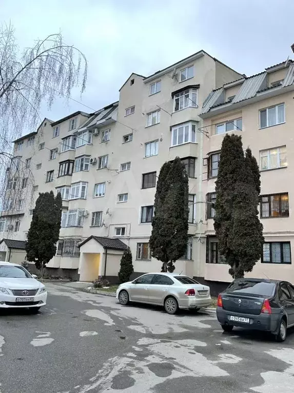 3-к. квартира, 90м, 3/6эт. - Фото 1